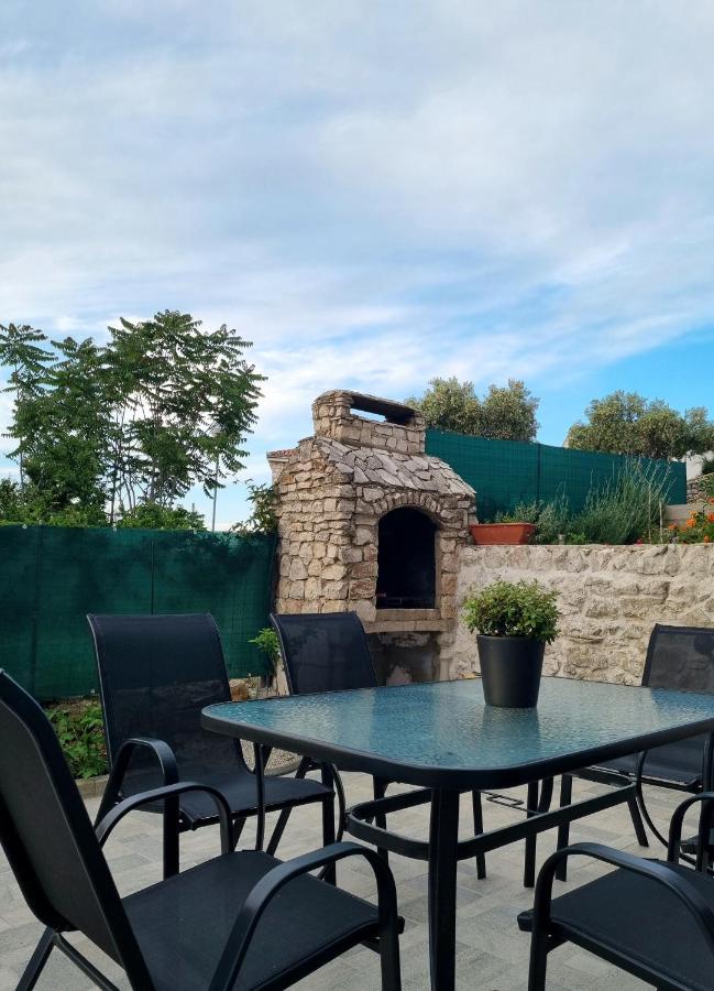 Studio Apartment Pinetree - Mali Lošinj Esterno foto